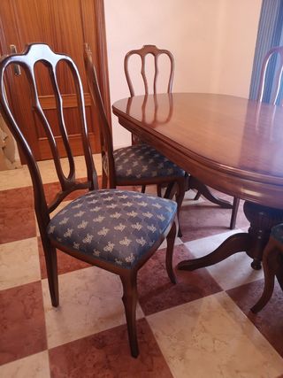 SALÓN CLÁSICO MESA + 6 SILLAS