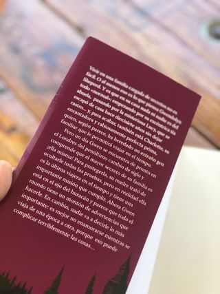 Novela  “Rubí” de la trilogía de Kerstin Gier