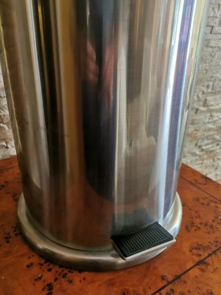 Cubo, papelera, basura o reciclaje para cocina