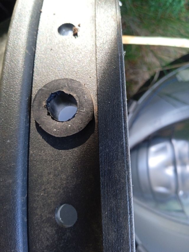 Vendo dos cabezas de farolas redondas sin soporte