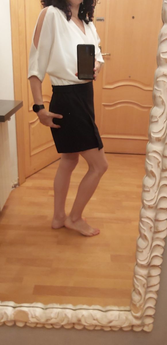 Vestido falda pantalón blanco y negro