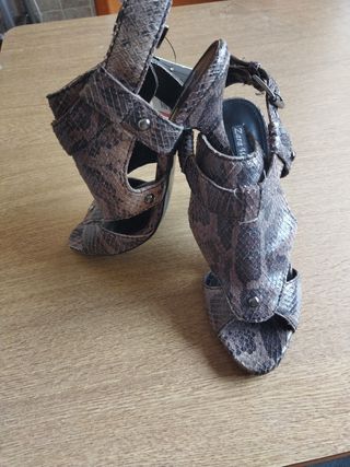 Sandalias tacón 