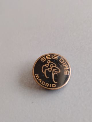 Insignia vintage