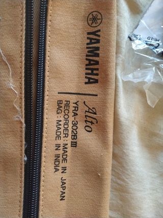 35 euros Flauta Yamaha más funda
