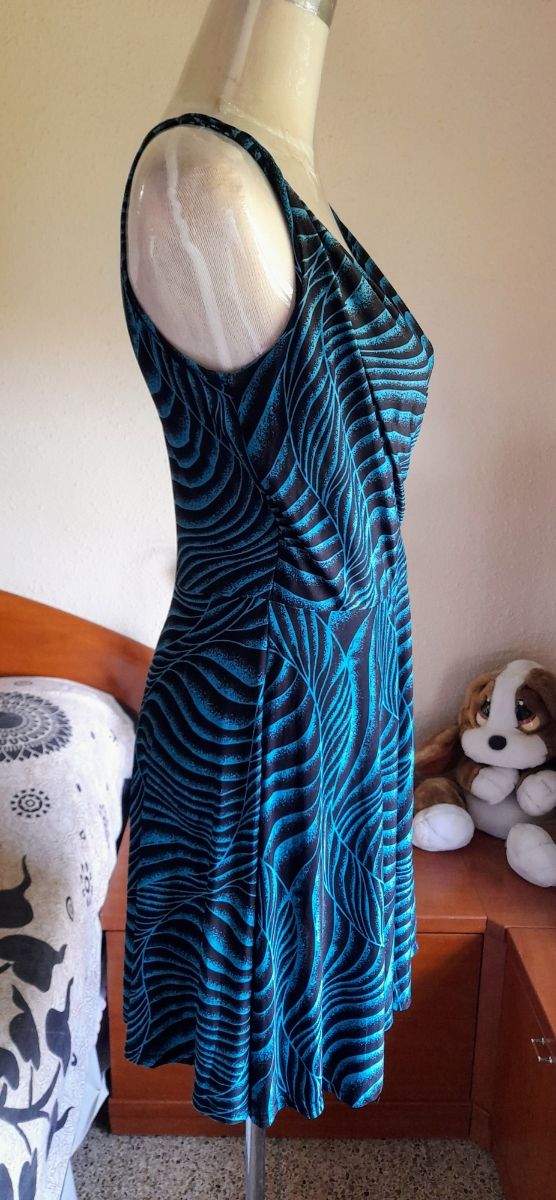 Vestido fresco verano viscosa 36-38.