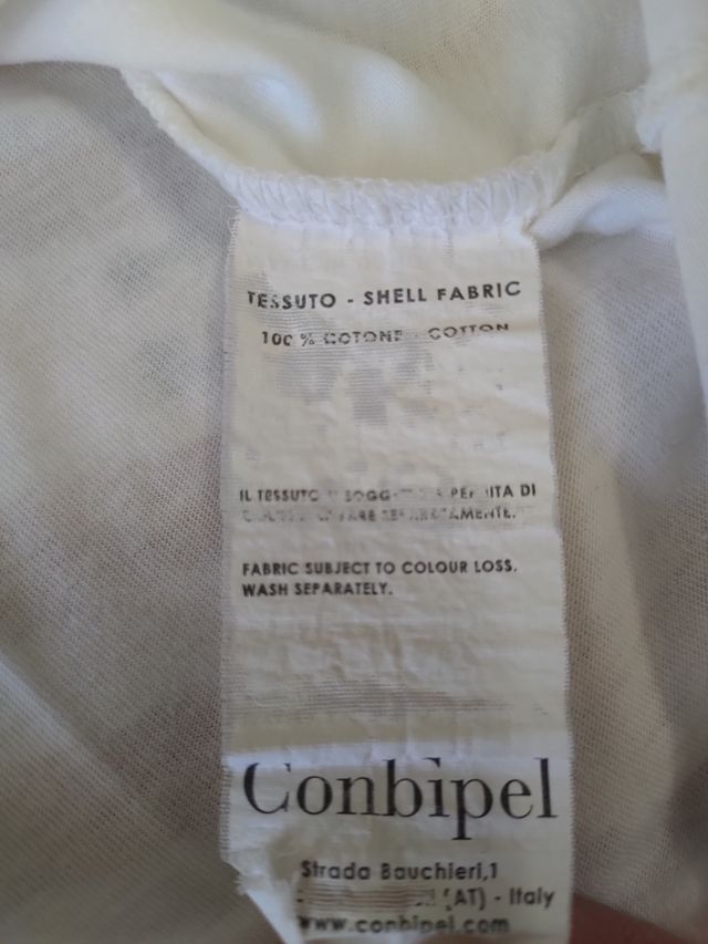 T-shirt bianca floreale