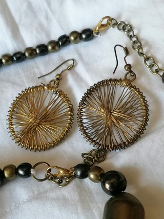 Collar, pulsera y pendientes vintage
