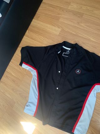 chaqueta nike jordan corchetes