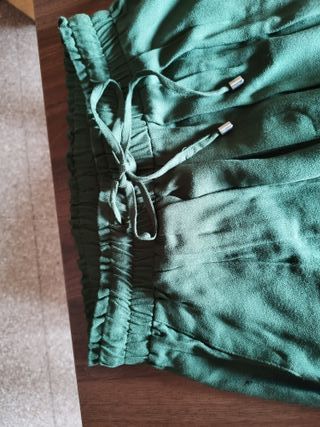 Pantalón verde mujer