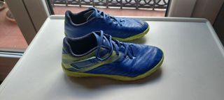 Zapatillas /botas fútbol niño