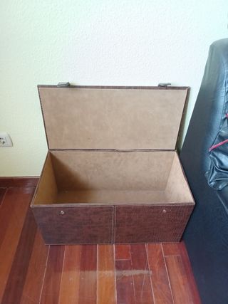 Baul de cuero/piel