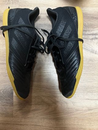 Adidas Predator Tango 18.4