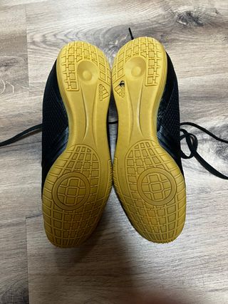 Adidas Predator Tango 18.4
