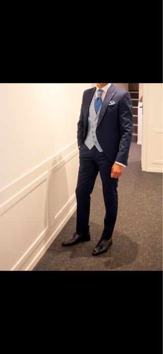 traje de novio ceremonia