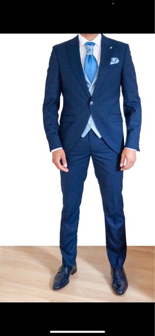 traje de novio ceremonia