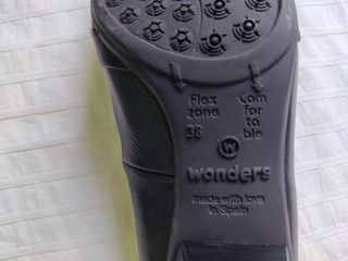 zapatos tacón negros wonders