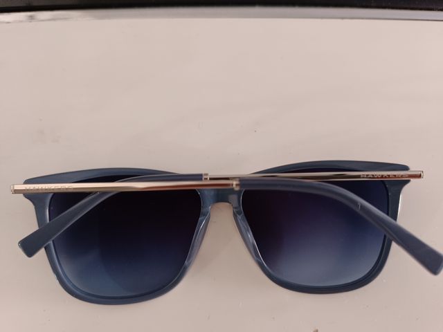 sin usar Gafas de sol Hawkers