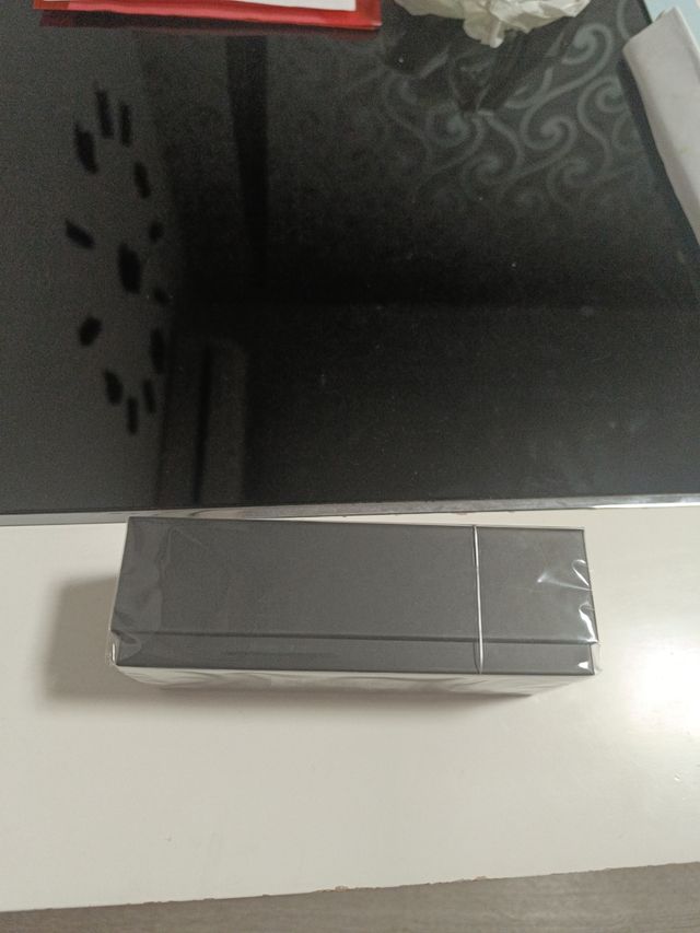 sin usar Gafas de sol Hawkers