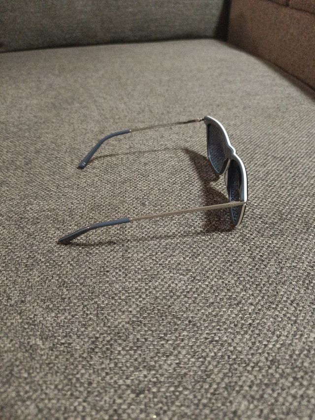 sin usar Gafas de sol Hawkers