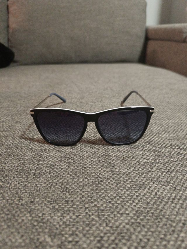 sin usar Gafas de sol Hawkers