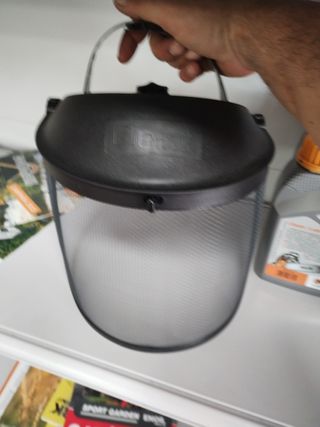 Careta desbrozadora o motosierra visera