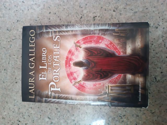 Libros, Laura Gállego