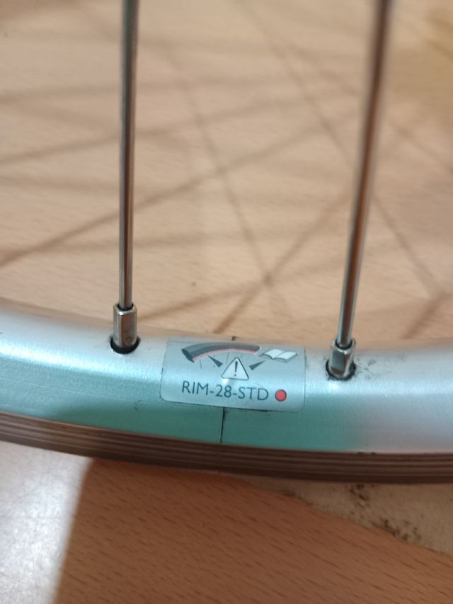 Fondo llanta Bromptom