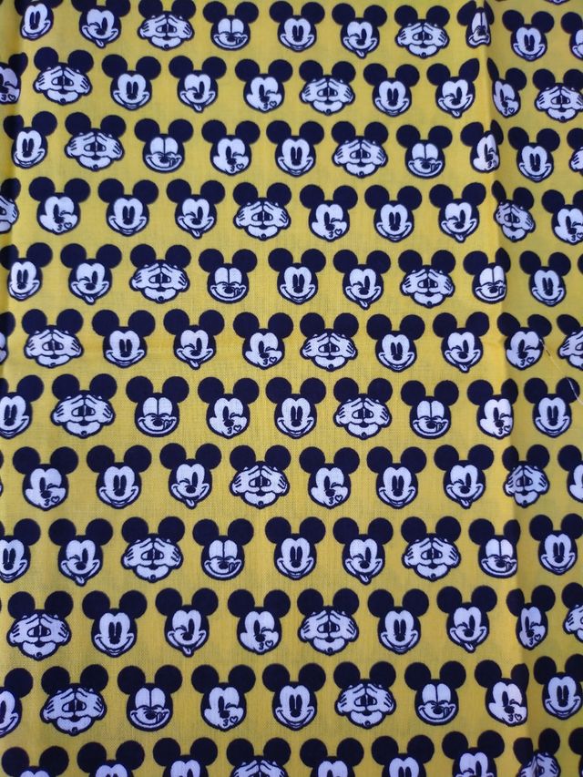 Retal algodón Mickey 0.31x1.10
