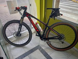 GIANT XTC COMPOSITE 2 29"