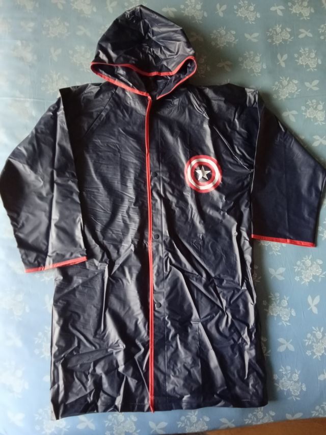 CHUBASQUERO NIÑO CAPITÁN AMÉRICA