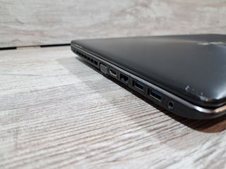 Portátil ASUS F550D A6 5350 8GB 240SSD