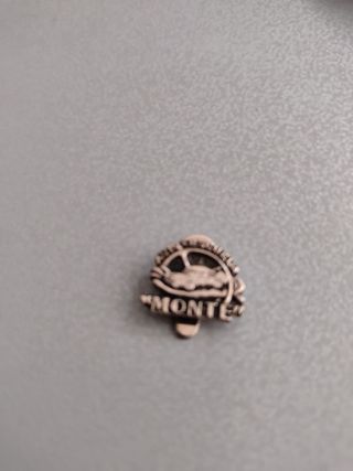 Insignia vintage