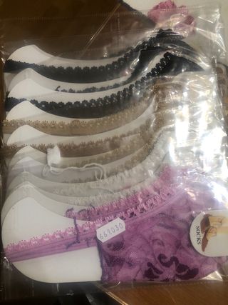 Pinqui puntera de encaje