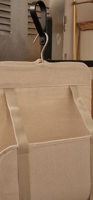 Cuelgabolsos con percha