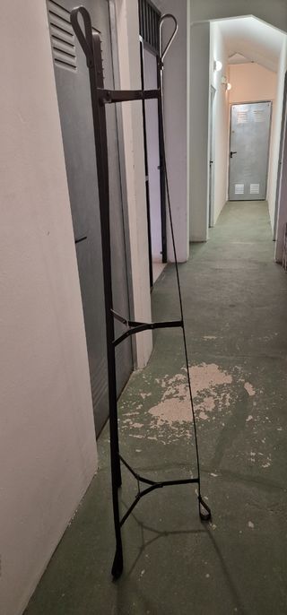 Macetero en hierro forjado IKEA