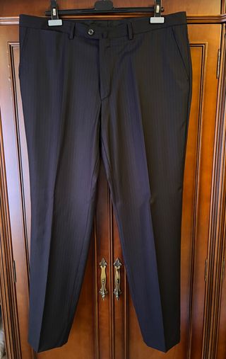 traje de novio o ceremonia