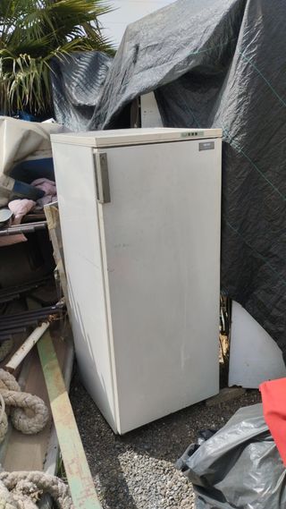 Se vende congeladores