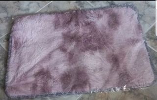 Alfombra felpa granate