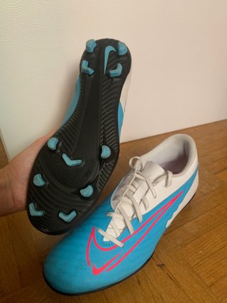Botas de fútbol NIKE