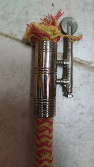 Mechero Chusquero Gigante