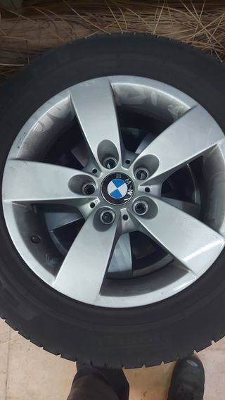 Se vende llantas de BMW serie 5