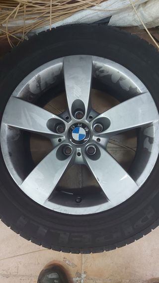 Se vende llantas de BMW serie 5