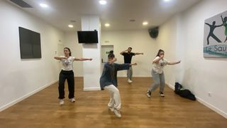 Clases de baile, danza y deporte.