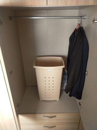 armario cuatro puertas, espejo, altillo y cajonera