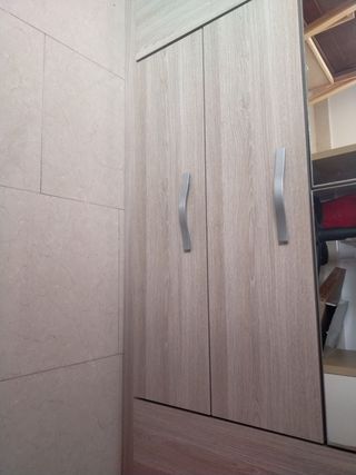 armario cuatro puertas, espejo, altillo y cajonera