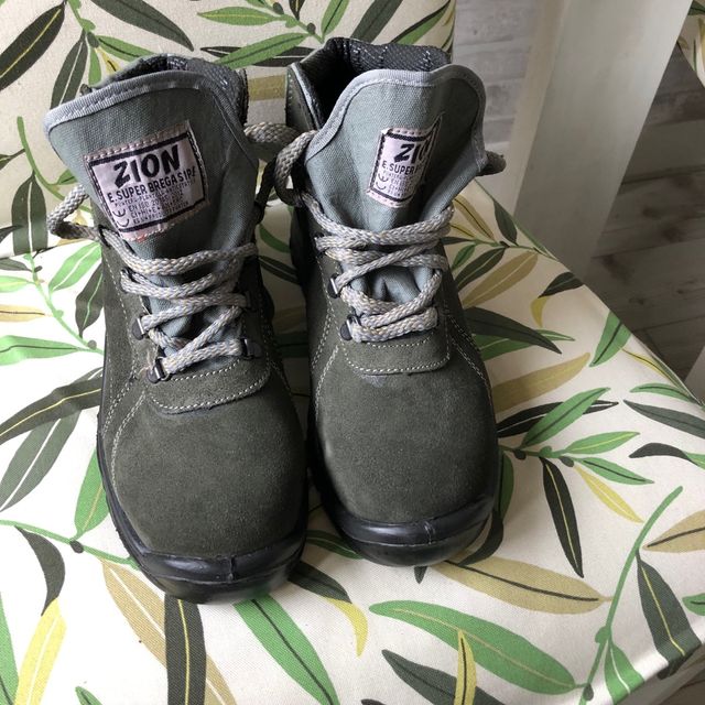 Calzado de seguridad.