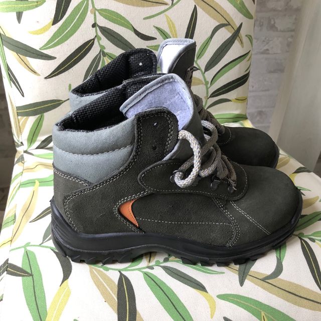 Calzado de seguridad.