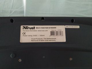 Teclado Trust con conector ps/2
