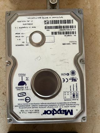 discos duros SATA y IDE tamaños pequeños 3,5"