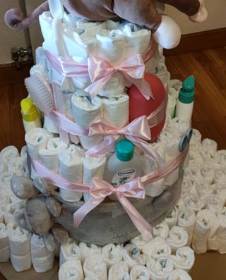 Tarta de pañales gigante